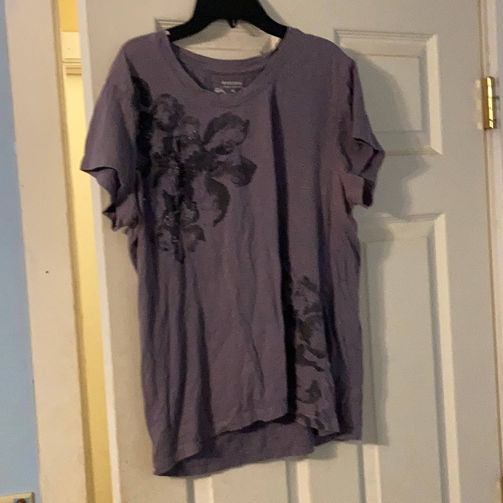 Purple short sleeved shirt, juniors size XL